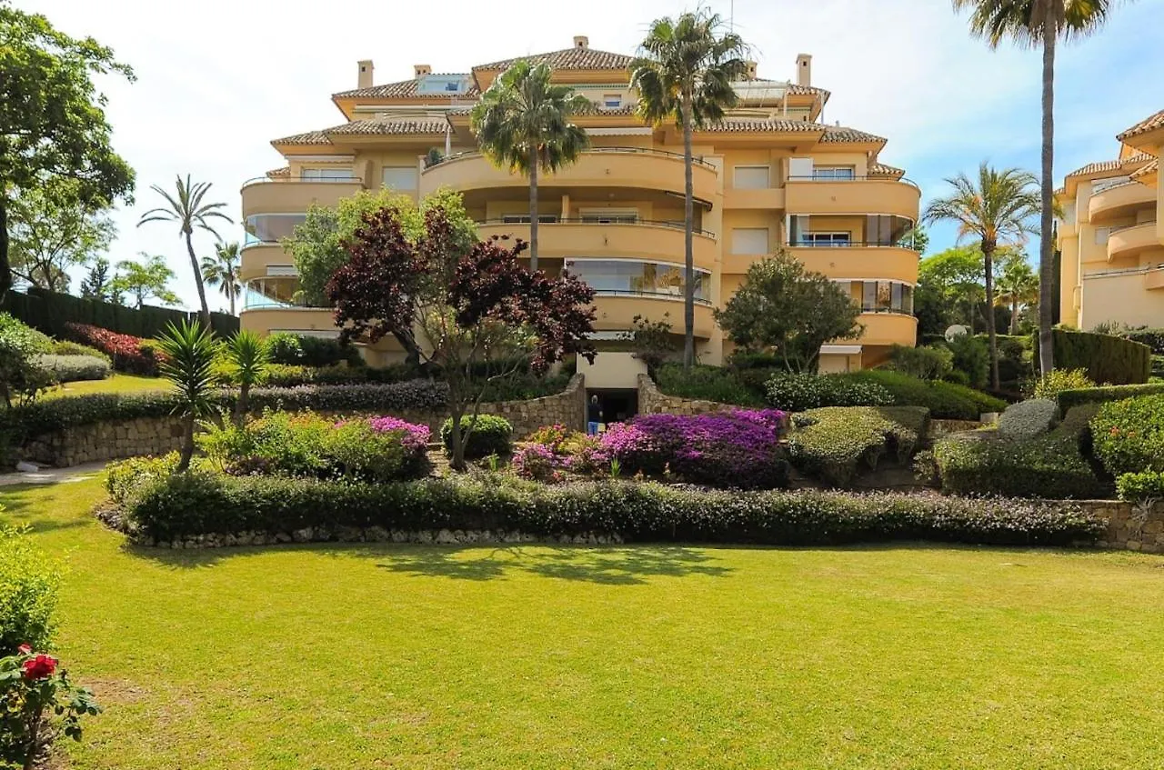 Elviria Hills Apartment Marbella